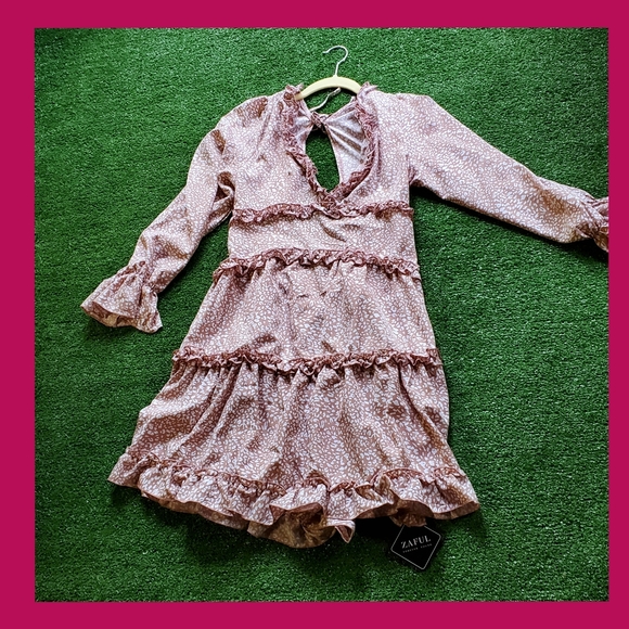 A-line  V-Neck Cutout Back Dress by Zaful Forever Young - Picture 6 of 11